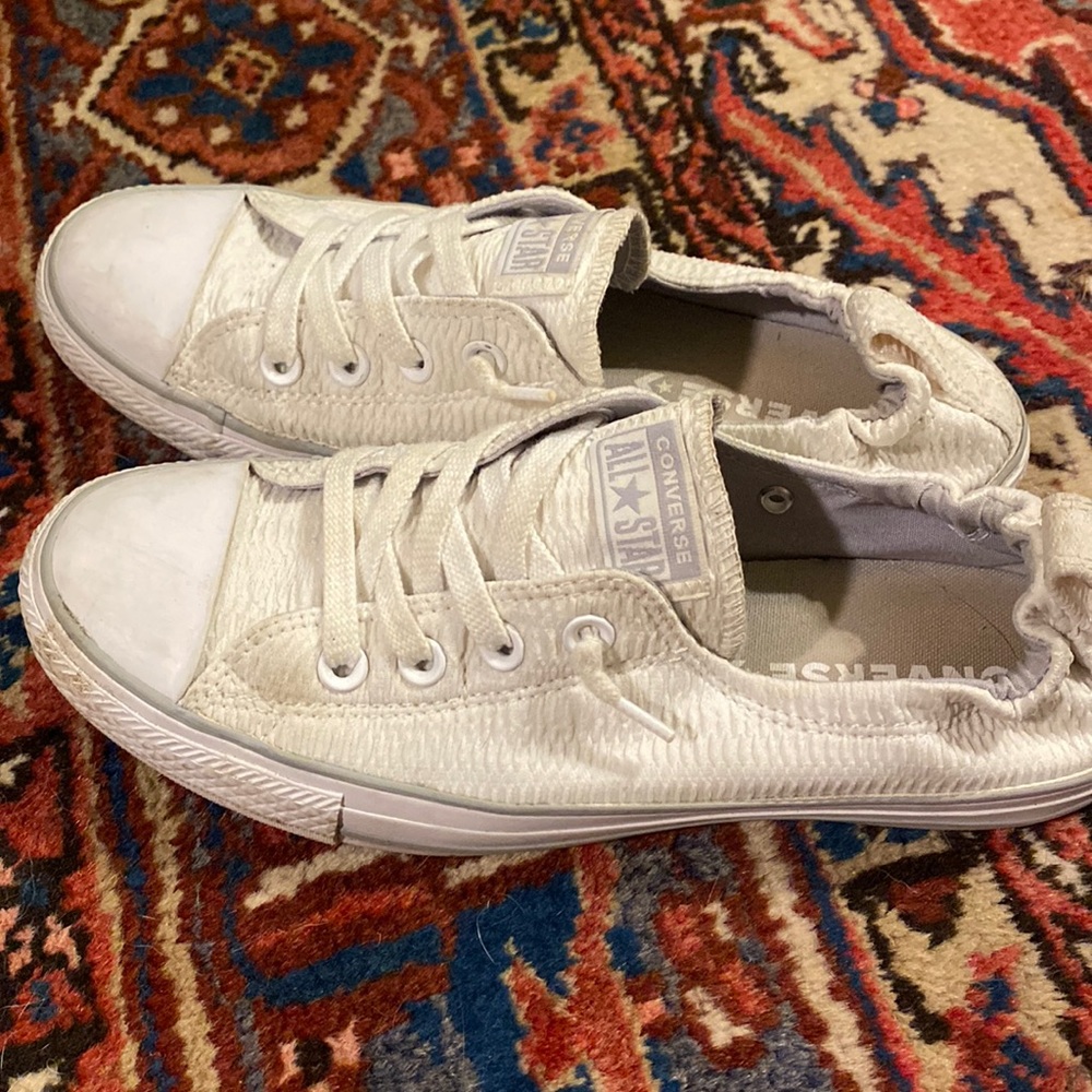 White canvas converse sneakers